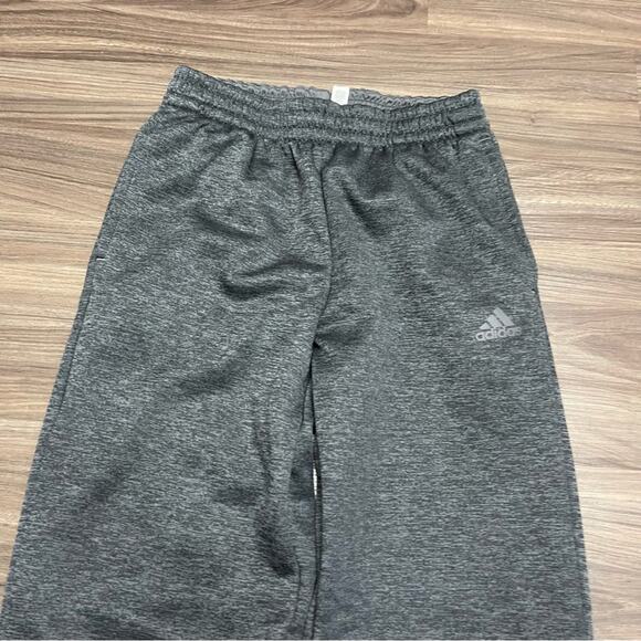 Adidas youth boys sz small loose fit polyester sweatpants Small - Picture 4 of 8